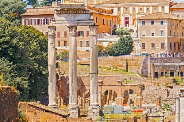 Chrám Castora a Polluka v Římě, Itálie — Stock fotografie