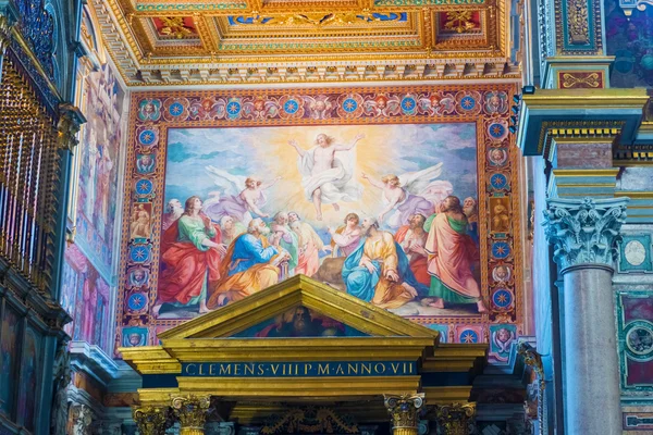 Interior paintings in Basilica of Saint John Lateran in Rome, It — Stock Photo, Image