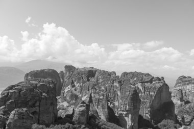 Meteora Vadisi'nin kayalık çevre 