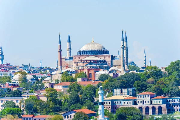 Basilica Hagia Sophia in Istanbul — Stock Photo, Image