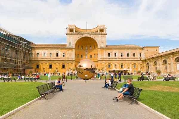 Globo en el Museo Vaticano —  Fotos de Stock