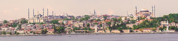 Panoramablick auf istanbul, türkei. — Stockfoto