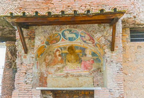Фрески на стене, Рим, Италия . — стоковое фото