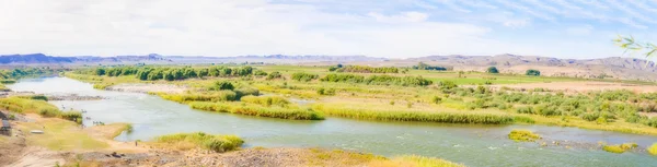 Orange River Namíbia e África do Sul fronteira — Fotografia de Stock