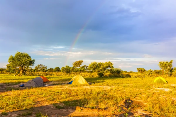 Campo de acampamento perto de Kasane, no Botsuana — Fotografia de Stock