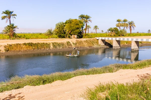 Fischer auf dem Nilkanal — Stockfoto
