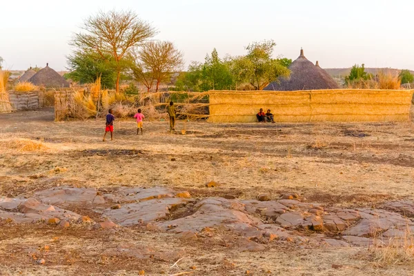 Aldeia sudanesa — Fotografia de Stock