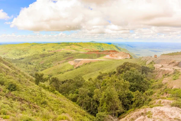 Paisagem rodoviária na Tanzânia — Fotografia de Stock