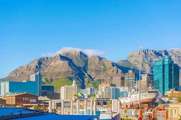 Centro da Cidade do Cabo com Montanha da Mesa — Fotografia de Stock