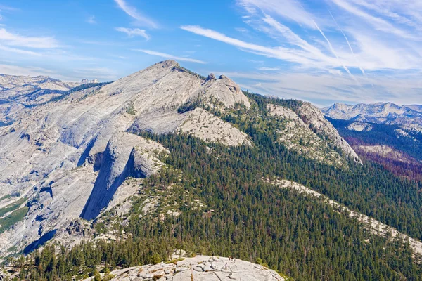 Горы Сьерра-Невада в Калифорнии, США — стоковое фото