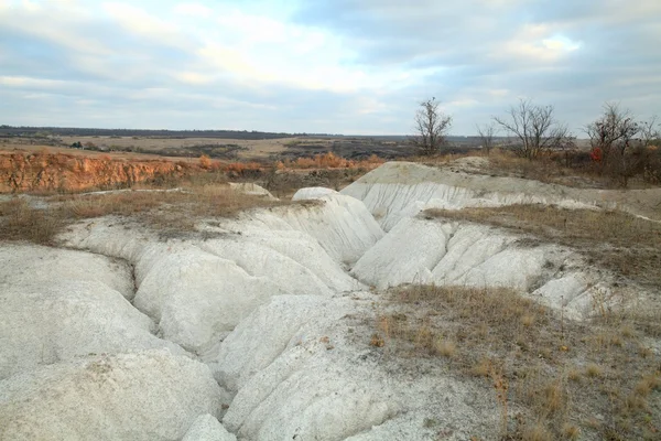 Beyaz kaolin kili depozito — Stok fotoğraf