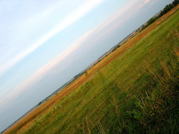 Flat Horizon Line Sky Earth Sky Clear Field Countryside Illuminated — Stock Photo, Image