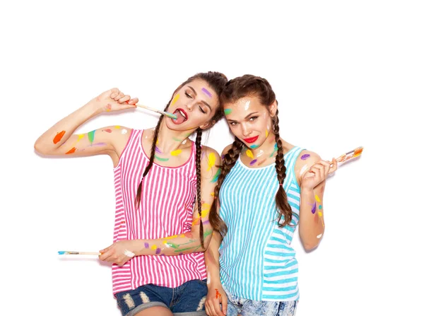 Pretty girl friends having fun. Women smeared in paint — Stock Photo, Image