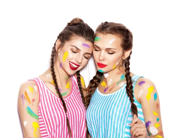 Pintura en la cara de amigas guapas —  Fotos de Stock