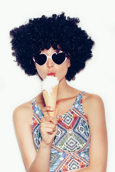 Sexy happy young woman eating ice cream — Stock Photo, Image