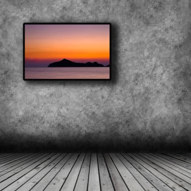 plazma tv duvardaki odadan