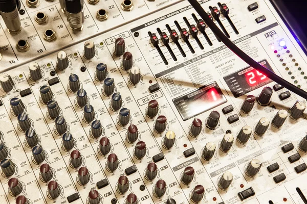 Estúdio de música mix console — Fotografia de Stock