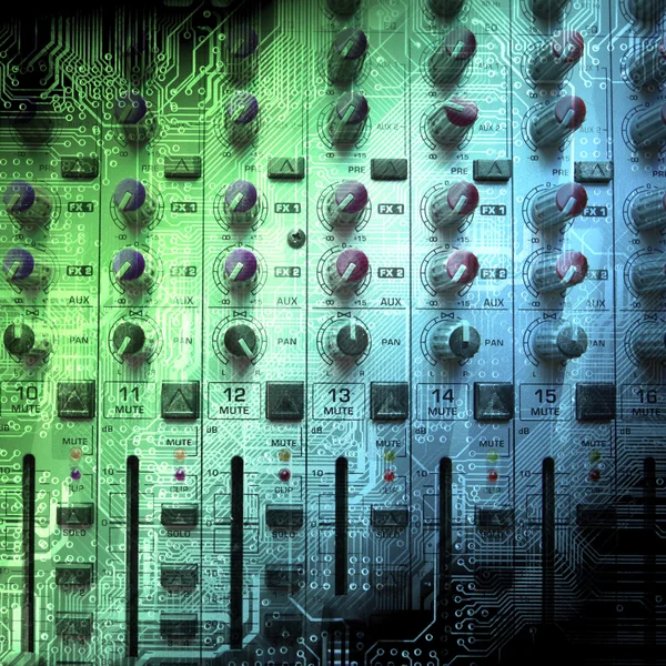 Console de mixage audio gros plan — Photo