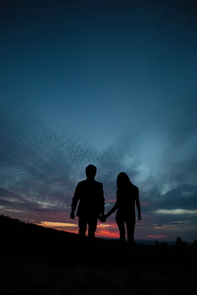 Pareja al atardecer — Foto de Stock