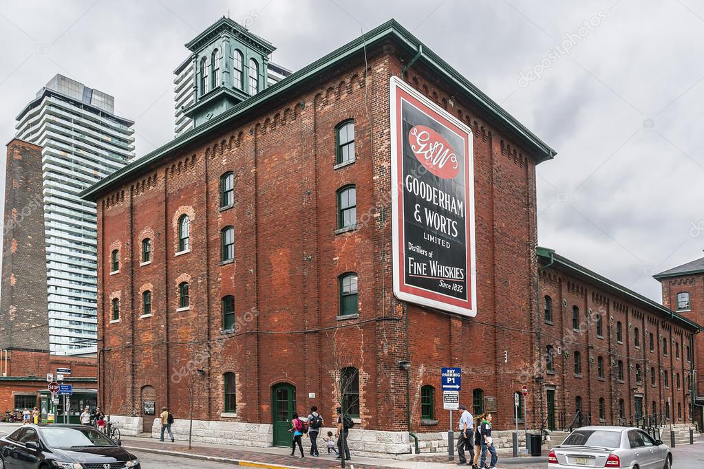 Distillery District, Toronto, Canada – Stock Editorial Photo © dbrnjhrj
