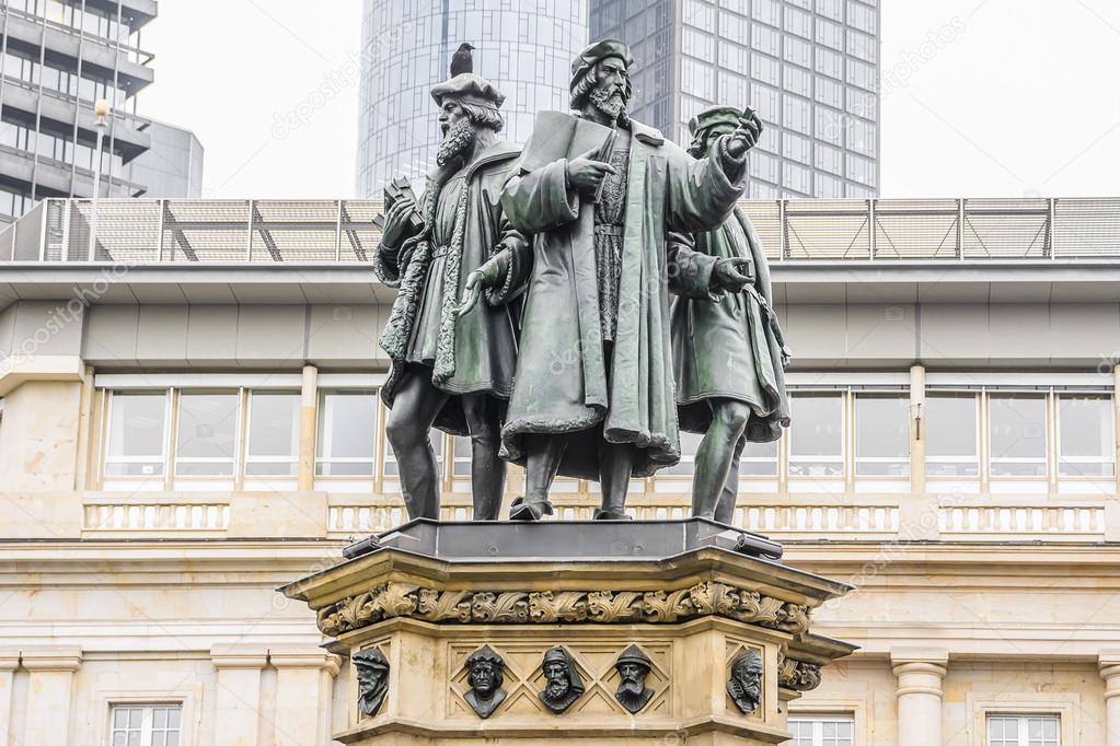 ヨハネス グーテンベルク写真素材 ロイヤリティフリーヨハネス グーテンベルク画像 Depositphotos ヨハネス グーテンベルク写真素材 ロイヤリティフリーヨハネス グーテンベルク画像 Depositphotos
