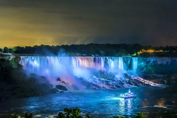 Niagara cai, ontário, canadá — Fotografia de Stock