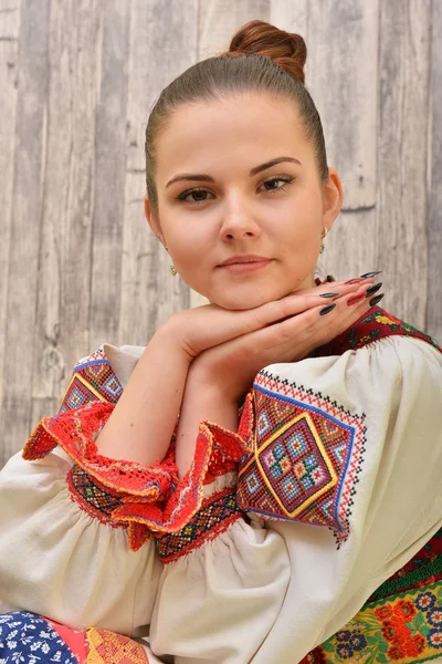 Slovenský folklor kostým — Stock fotografie