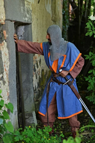 Medieval knight with sword — Stock Photo, Image