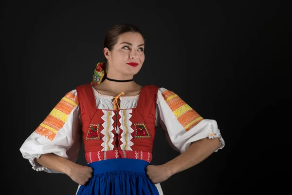 Fiatal Gyönyörű Lány Szlovák Népviseletben Szlovák Folklór — Stock Fotó