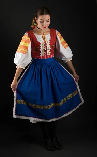 Молода Красива Дівчина Словацькому Народному Вбранні Словацький Фольклор — стокове фото