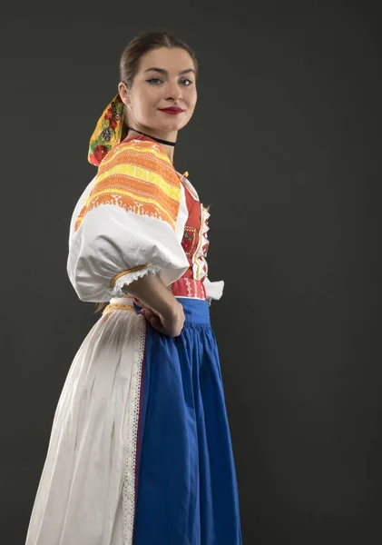 Giovane Bella Ragazza Slovacco Abito Popolare Folclore Slovacco — Foto Stock