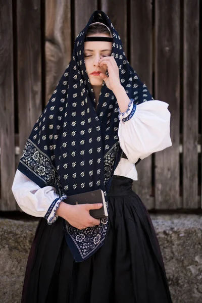 Slovak Folkloru Slovak Halk Kızı — Stok fotoğraf