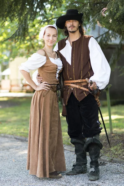 Couple in pirate style — Stock Photo, Image