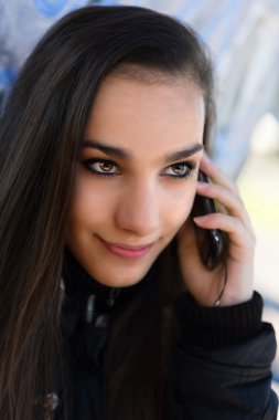 Genç güzel kadın.