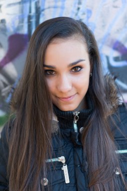 genç güzel kadın portresi