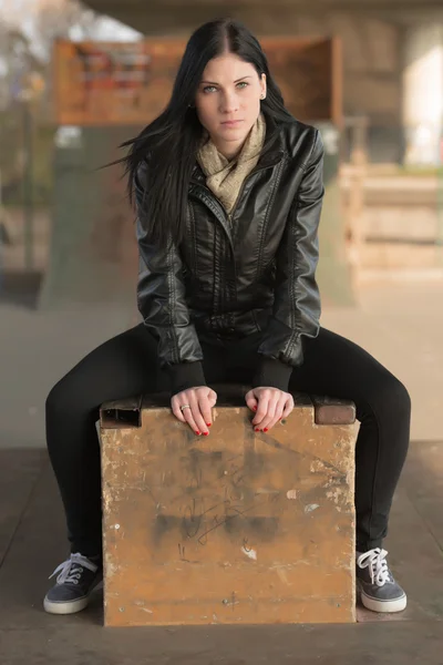 Brunette woman — Stock Photo, Image