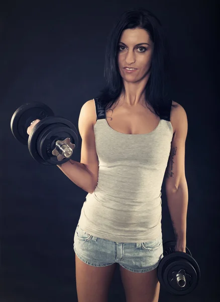 Young Woman with weights — Stock Photo, Image