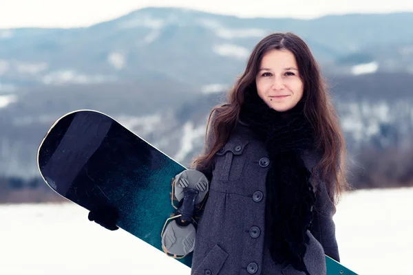 Сноубордист на снігу — стокове фото