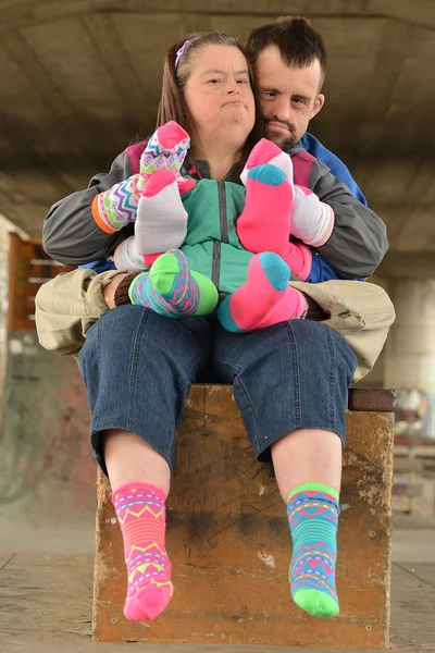 Casal síndrome de Down — Fotografia de Stock