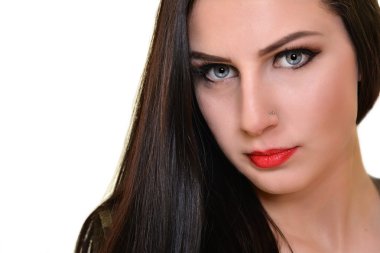 Güzel bir kadının portresi