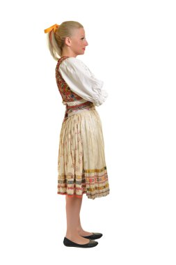 Slovakça folklor elbise giymiş kadın