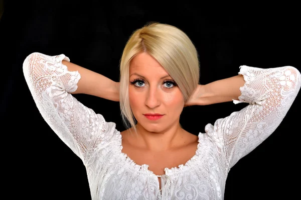 Blondynka sexy kobieta pozowanie — Zdjęcie stockowe