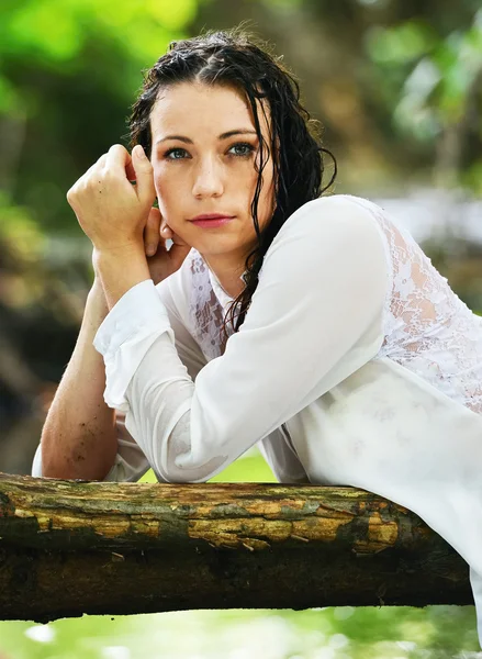 Retrato de mujer hermosa —  Fotos de Stock