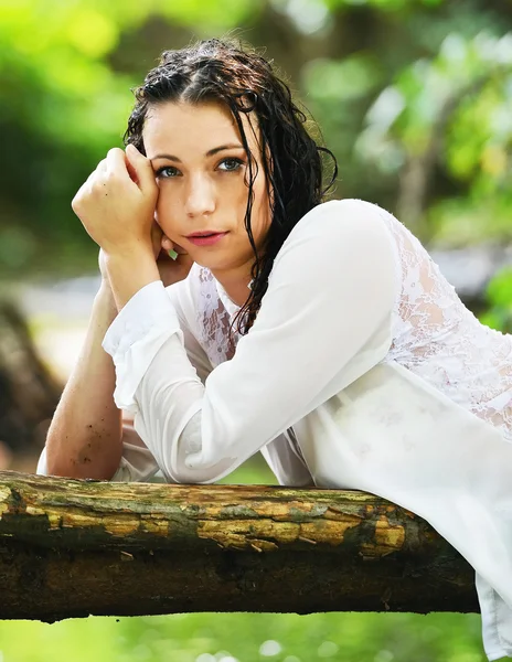 Retrato de mujer hermosa —  Fotos de Stock