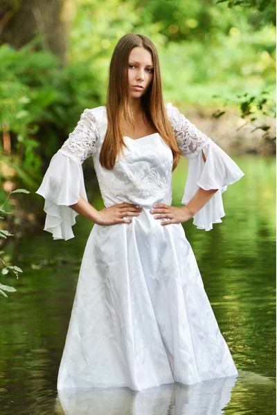 Retrato de novia hermosa —  Fotos de Stock
