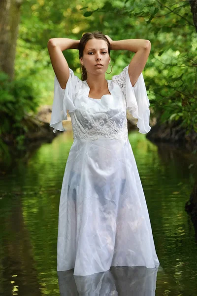 Retrato de noiva bonita — Fotografia de Stock