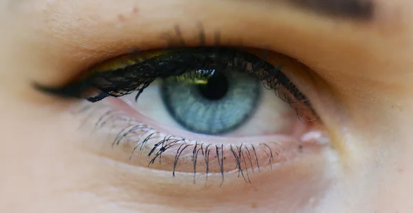 Afbeelding van het menselijk oog — Stockfoto