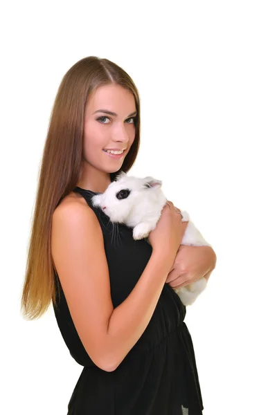 Mulher com coelho branco — Fotografia de Stock