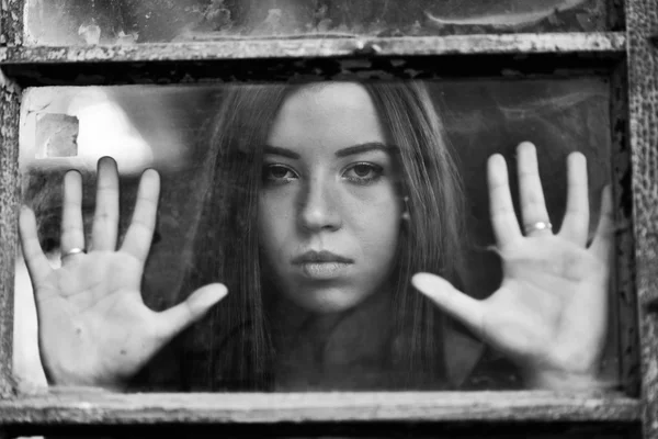 Retrato de mulher bonita — Fotografia de Stock