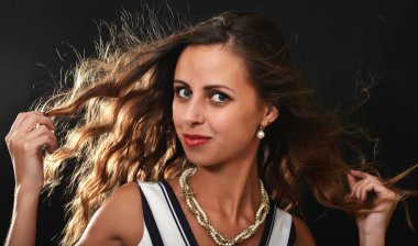 Genç bir kadının portresi